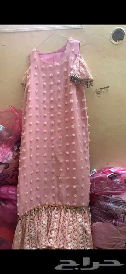 جلابيات استقبال. فساتين مستعملة 30