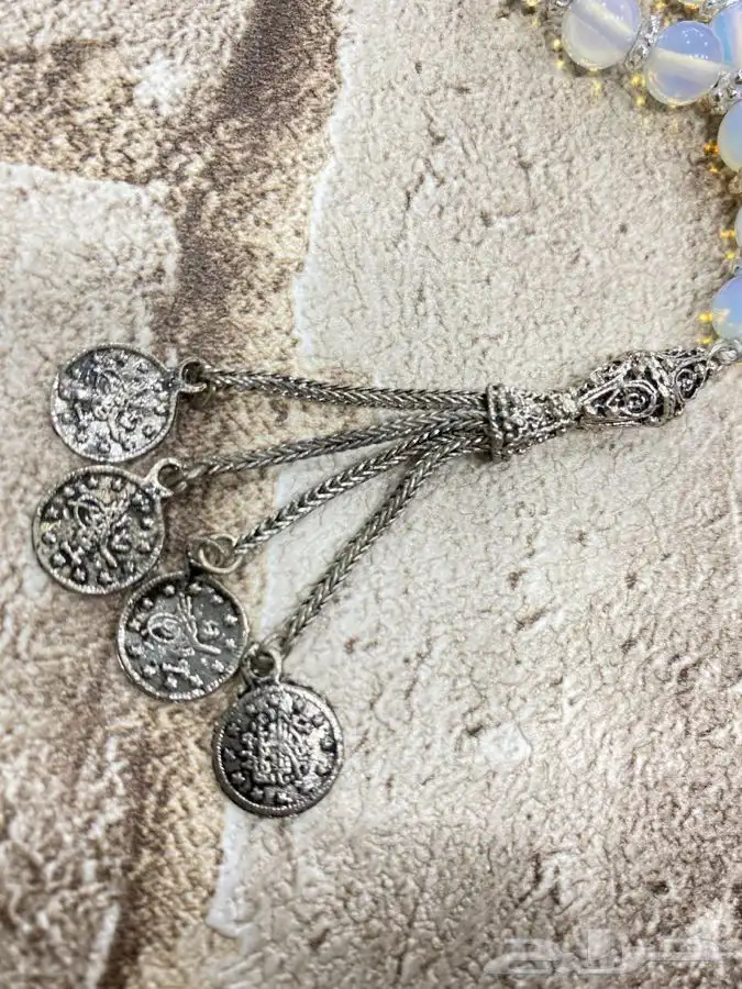 سبح حجر القمر 5