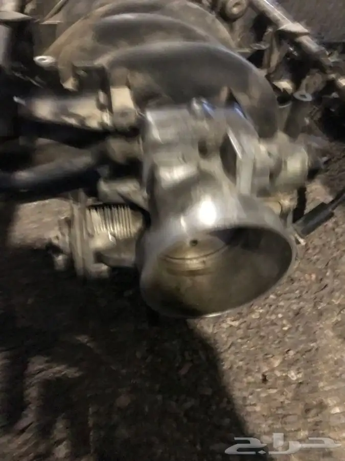 للبيع قطع ملحقات المكينة كابرس V8 2006-2000 2