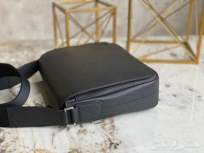 شنط LV رجاليه ( تقليد ) 15