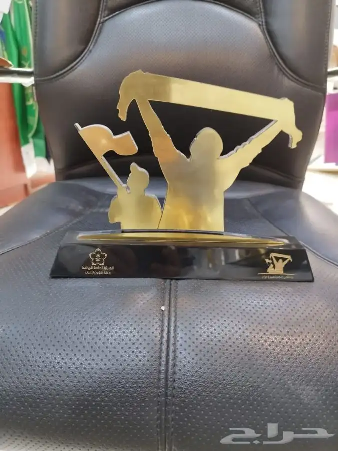 طباعه كروت شخصية استيكر دروع نوت بوك تيشرتات هدايا دعائية 11