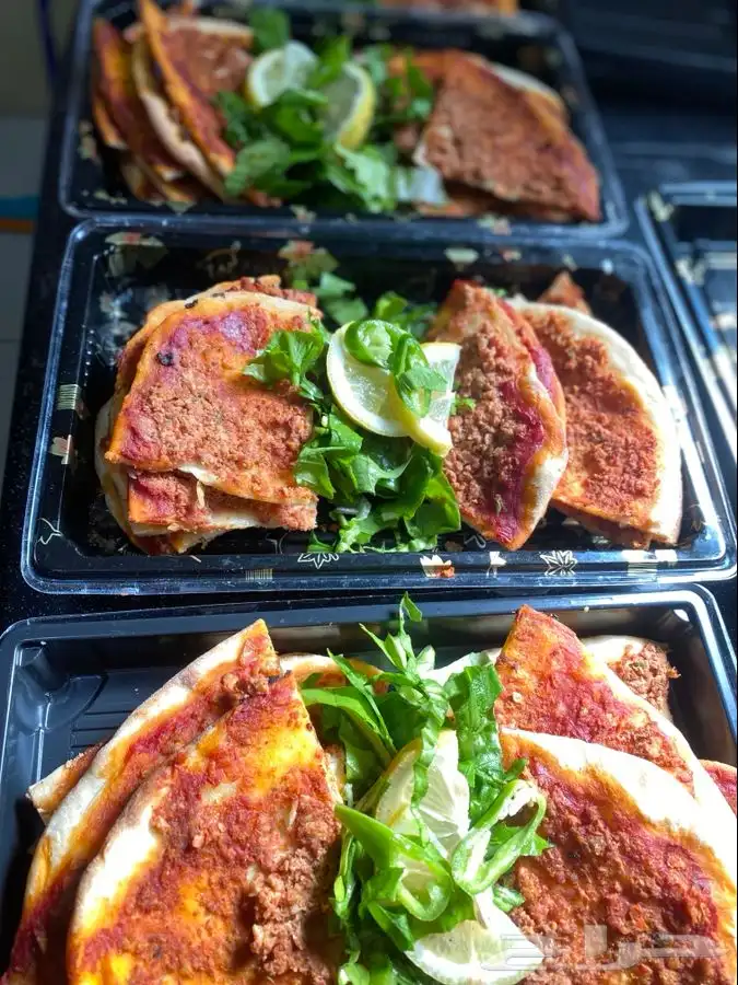 مسخن - سمبوسه - فطائر -جميع انواع الحلويات 7