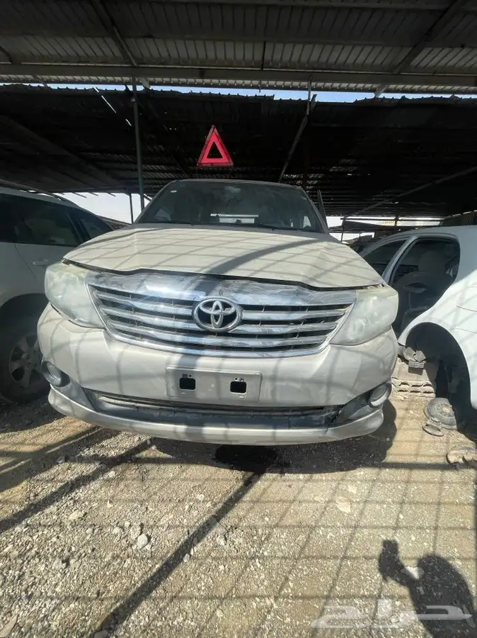 قطع غيار لكزس تويوتا 10