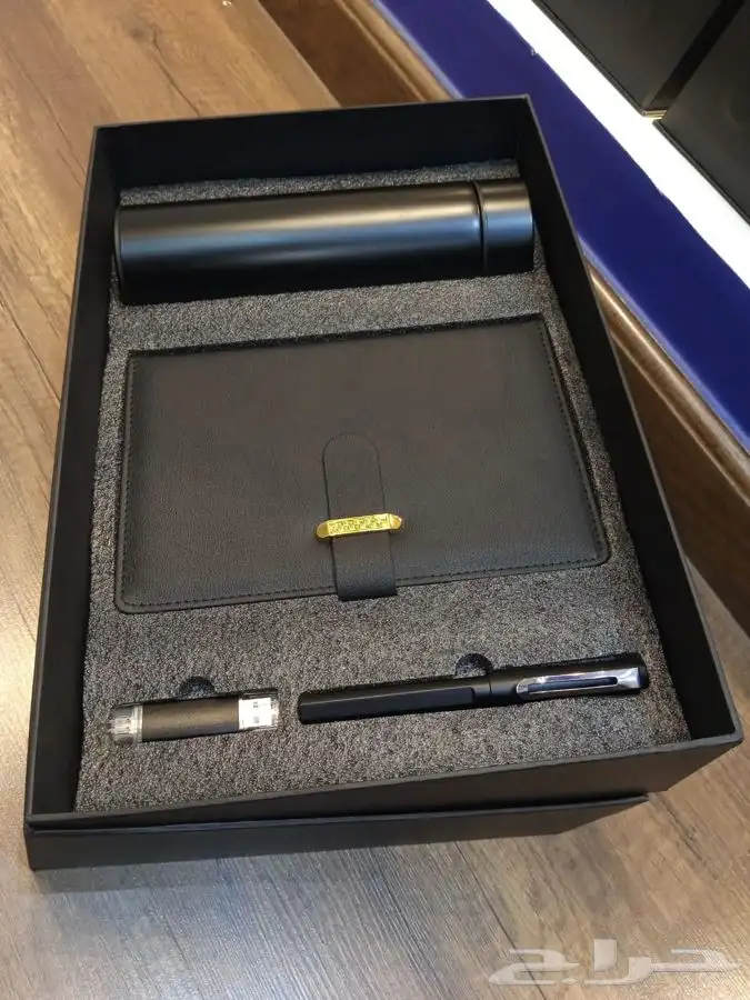 طباعة هدايا طباعة وتطريز تيشرتات وزي موحد كروت شخصية دروع 7