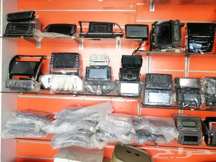 فني صيانة وإصلاح شاشات وسماعات الوكاله لكزس 10