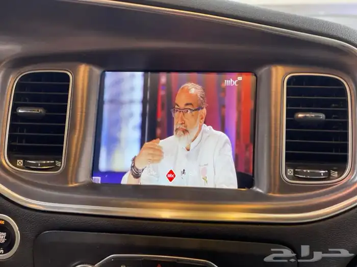 شاشة دودج 2016-2023 3
