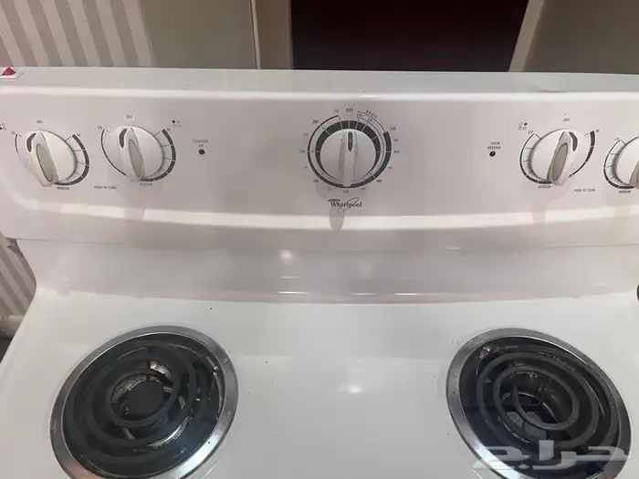 فرن كهربائي 4 عيون نظيف جدا 1