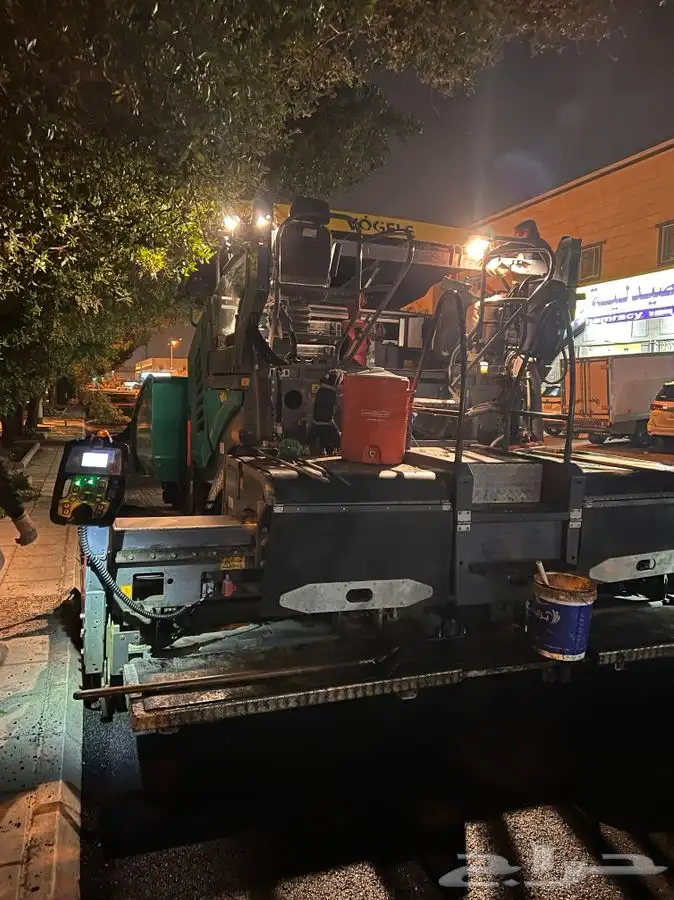 فرادة اسفلت قشاطة اسفلت معدات بوكلين وايت mc1 3