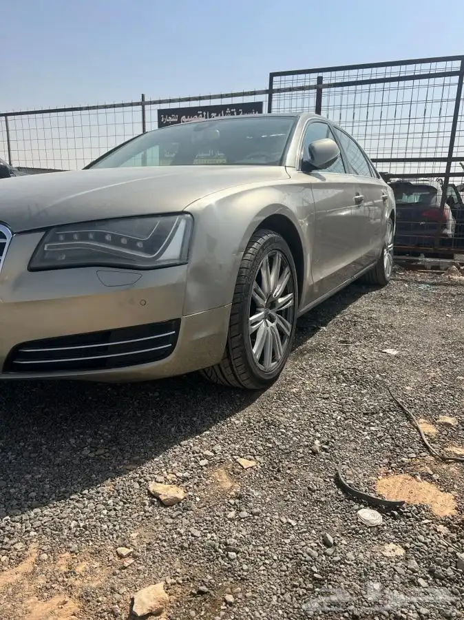 تشليح قطع غيار اودي a8-a7-a6-Q5 9