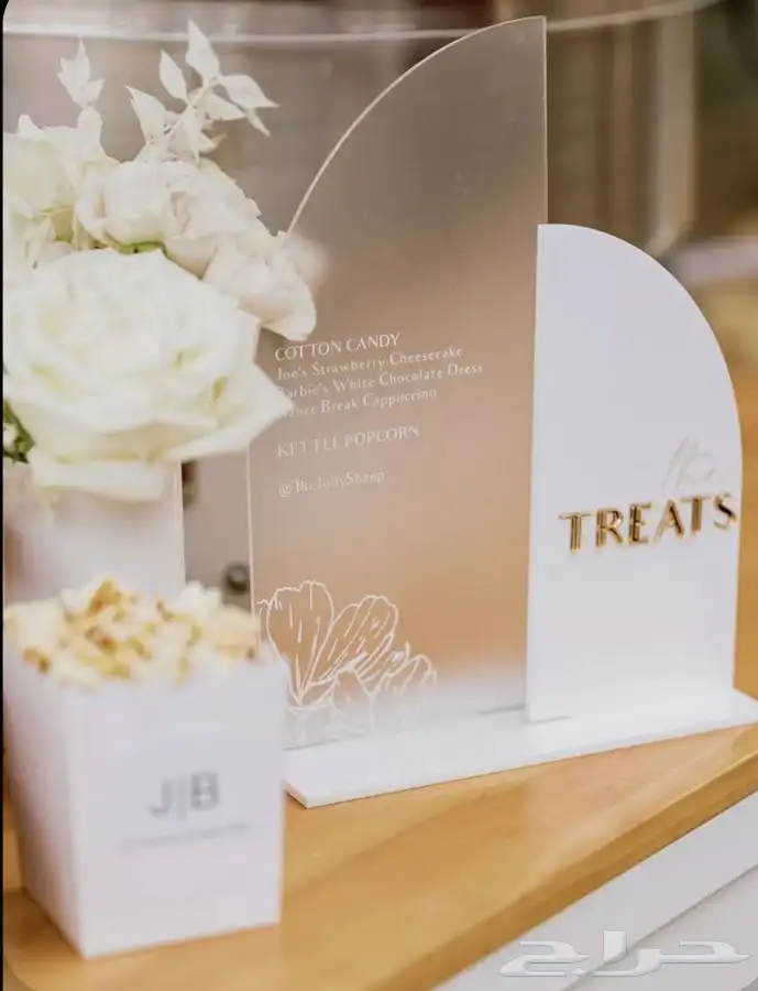 عالم الاكرليك للقص والنحت 15