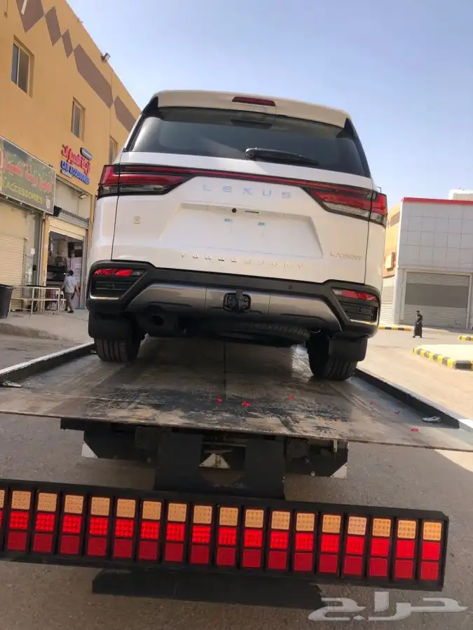 لكزس 2023 2