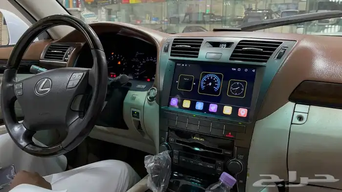 شاشة لكزس LS 460 اندرويد وابل كار بلاي 1