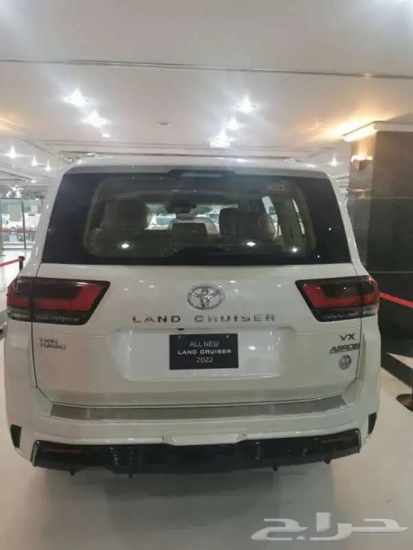 كت جيب لاندكروزر واردالساير 2023 8