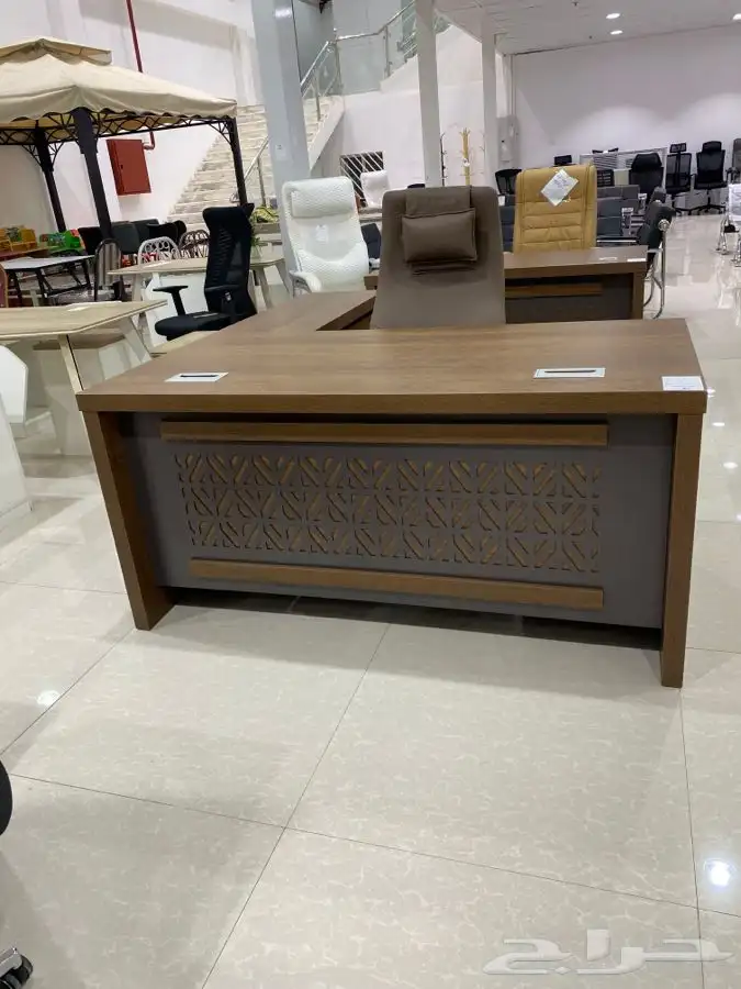 مكاتب دارسية مقاسات متوفر مقاس 120سم -140سم 0