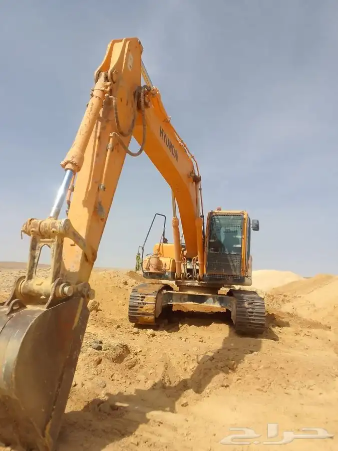 بوكلين شيول بوكات للحفر وترحيل وردم وتريد المواد 0