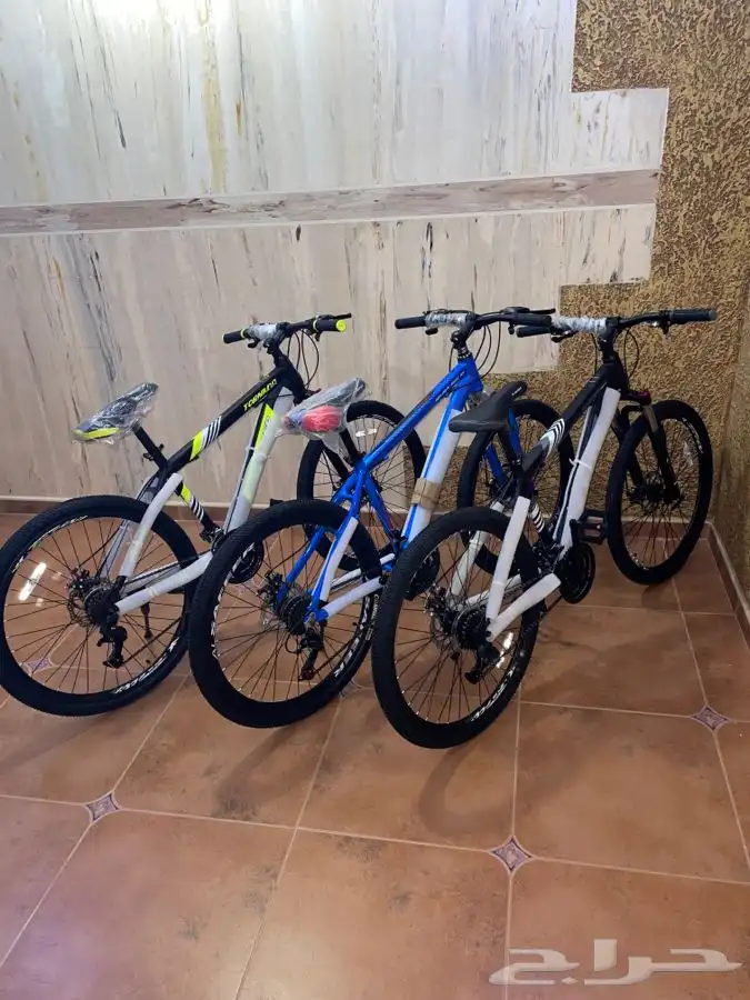 دراجات هوائيه(نوع هايبرد)كميه جديده(الدوادمي)اسعار تنافسيه 0