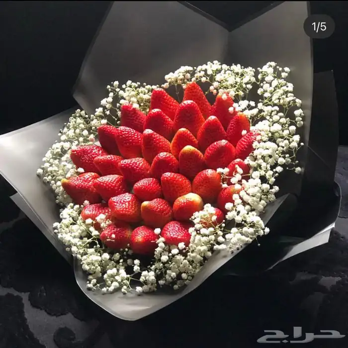 باقات فراولة ورد  38