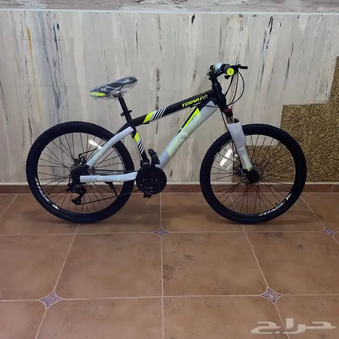 دراجات هوائيه(نوع هايبرد)كميه جديده(الدوادمي)اسعار تنافسيه 21