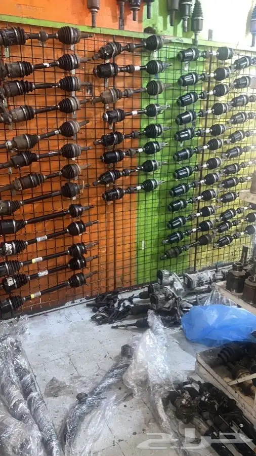 عكوس جميع السيارات باسعار ترضي الجميع يوجد لدينا تابي وتمارة 20
