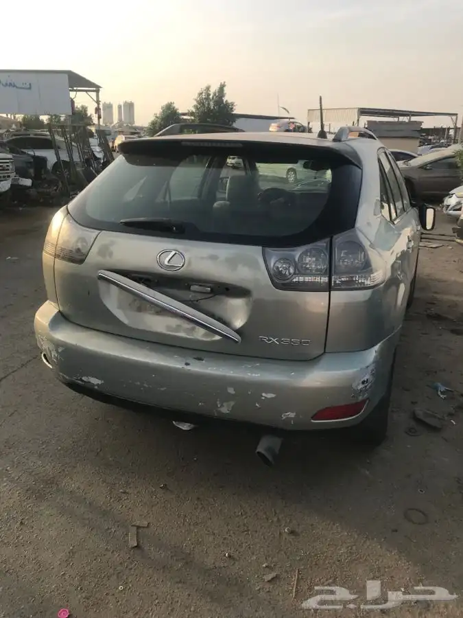 لكزس RX مديل 2004 تشليح بيع قطع غيار 1