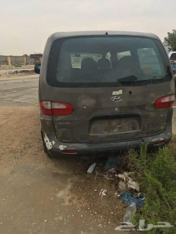قطع غيار باص هيونداي H1 2000 3