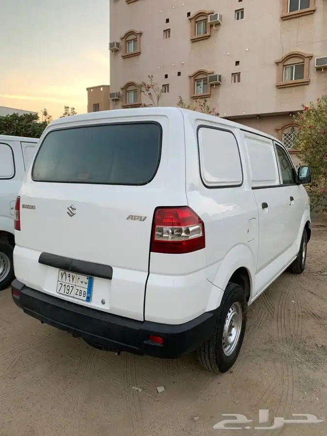 للايجار دباب بضاعه سزوكي 2