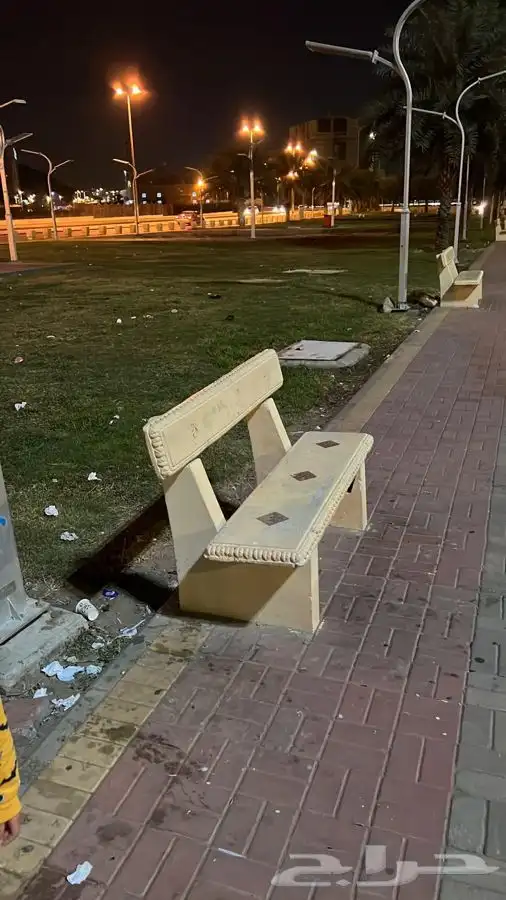 اعمده ديكوريه المنيوم حسب الشكل وحسب الامتار 48