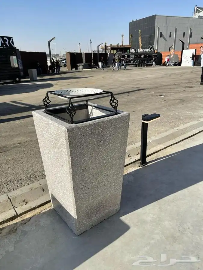 اعمده ديكوريه المنيوم حسب الشكل وحسب الامتار 78