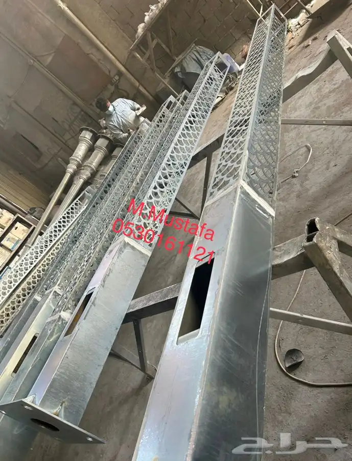 اعمده اناره 20