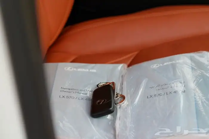 لكزس LX570 .. نادر (( تم البيع )) 50