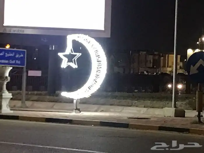 اعمده ديكوريه المنيوم حسب الشكل وحسب الامتار 54