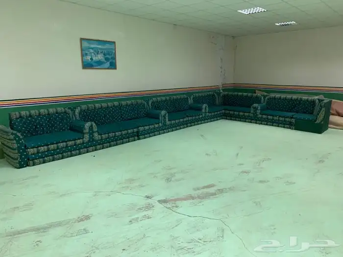 للبيع العاجل كنب سراة عبيده 3