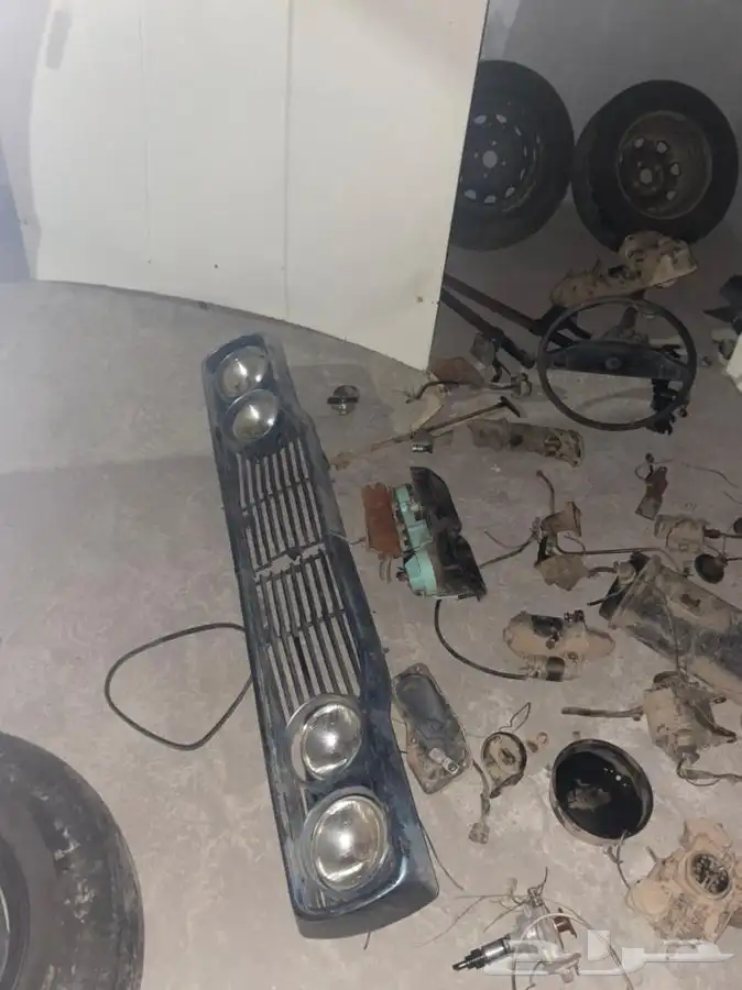 قطع واكسسورات هايلوكس 78 0