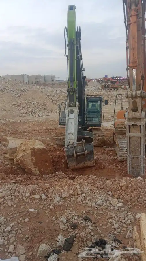حفر ترحيل بوكلين للايجار 2