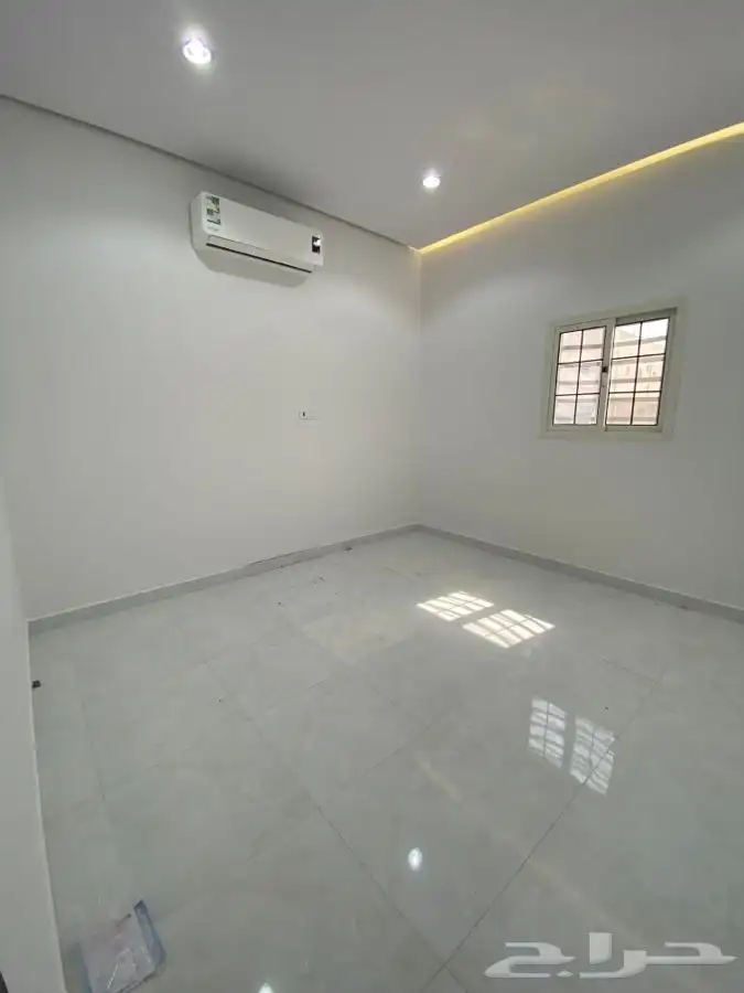 للأيجار شقق جديده مفروشه عزاب بحفرالباطن 3