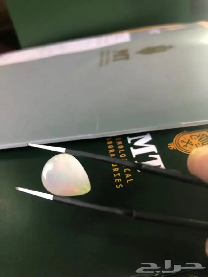 حجر أوبال كريم أبيض طبيعي - جوهرة أوبال - Opal 6