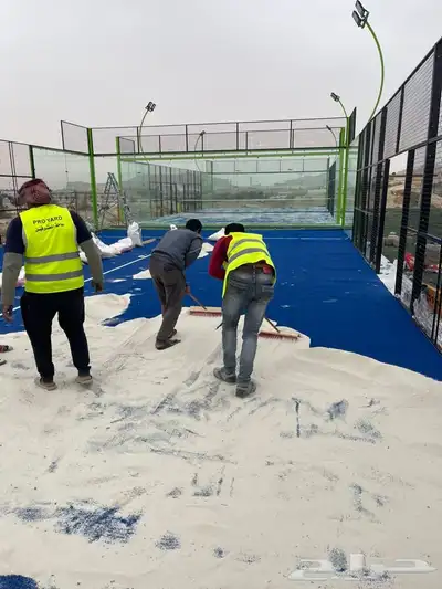 ملاعب بادل ترضي. الجميع 12