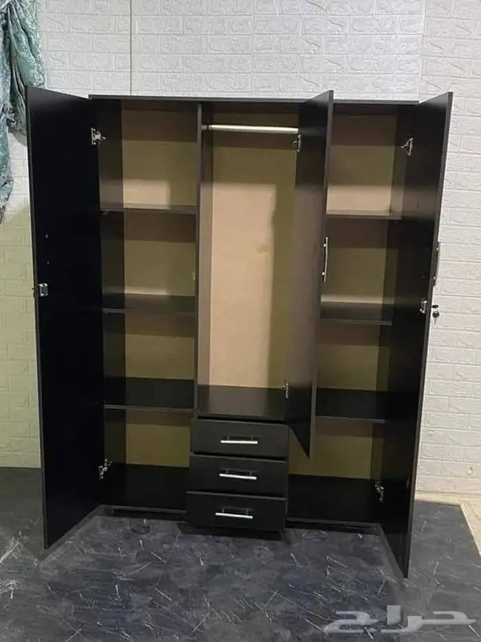 عمل جميع الديكورات الخشبيه 35