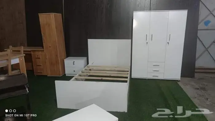 عمل جميع الديكورات الخشبيه 8