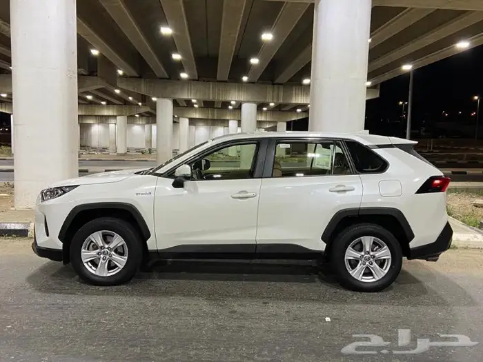 تويوتا راف فور 2500 ( 2021 )شبيه الزيرو مباع 6