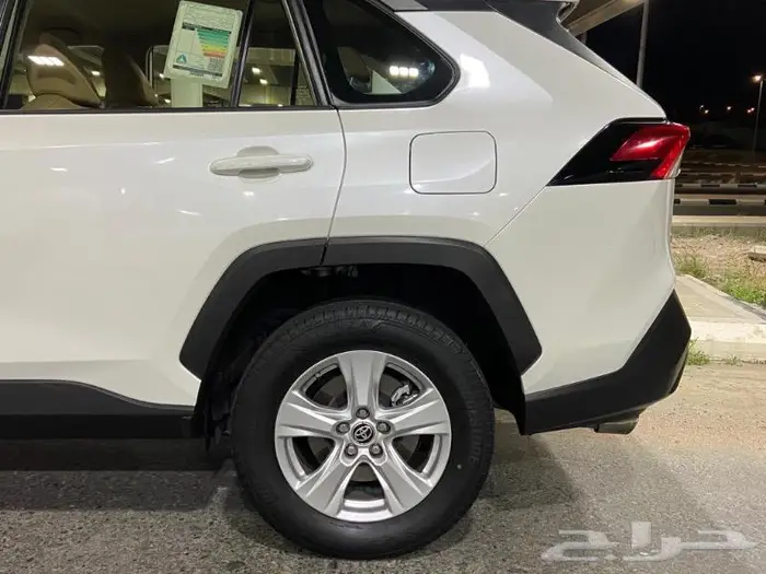 تويوتا راف فور 2500 ( 2021 )شبيه الزيرو مباع 14