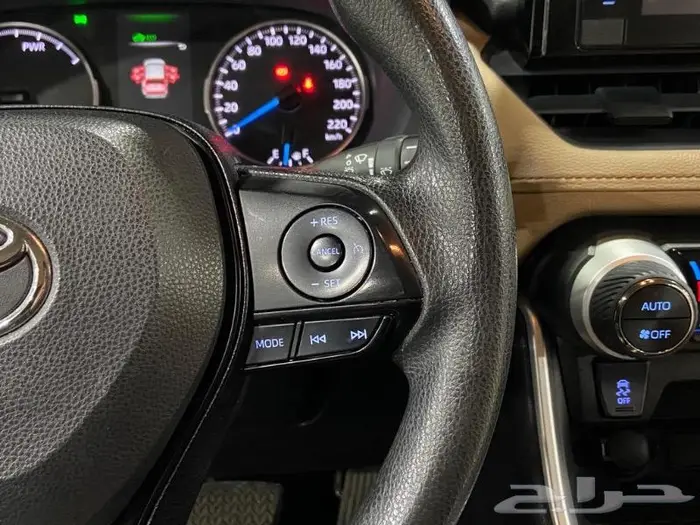 تويوتا راف فور 2500 ( 2021 )شبيه الزيرو مباع 35