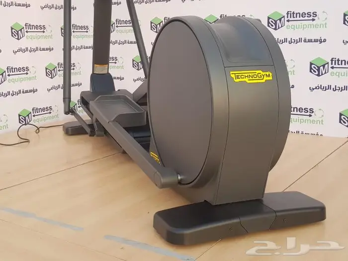 ( تم البيع ) Technogym Synchro Excite Live 16 P9000 9