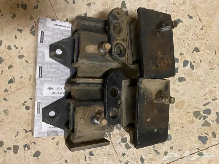 قطع غيار باترول ديزل وبنزين مستعمل وجديد من 88 الى 97 3