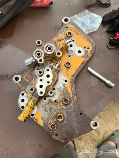 ميكانيكي معدات هندي 4