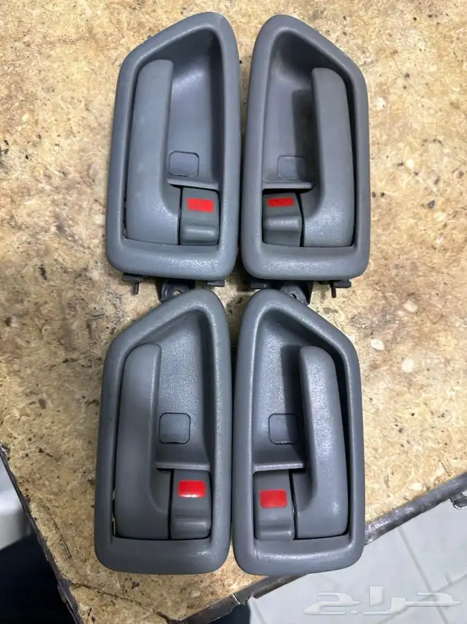 ايادي بيبان كامري 2002 3