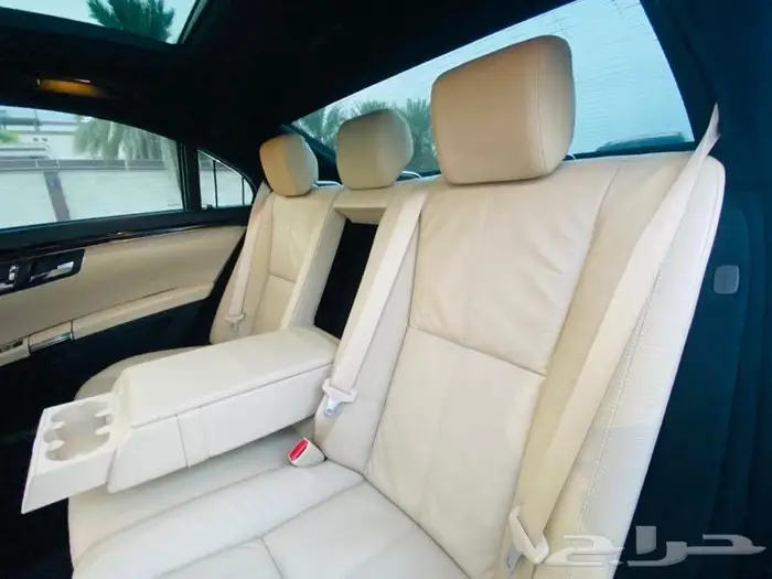 مرسيدس مخزن مباع 33