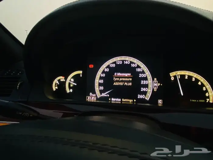 مرسيدس مخزن مباع 48