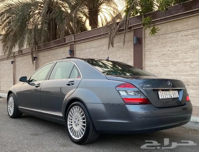 مرسيدس مخزن مباع 19