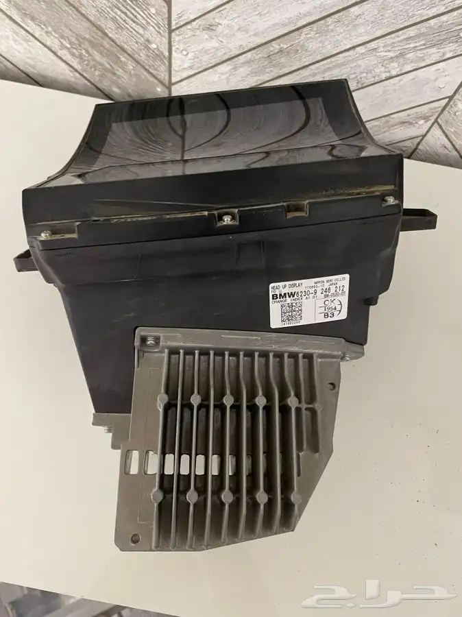 بروجيكتر بي ام الفئه الخامسة m5 و جهاز النقاط العمياء 2